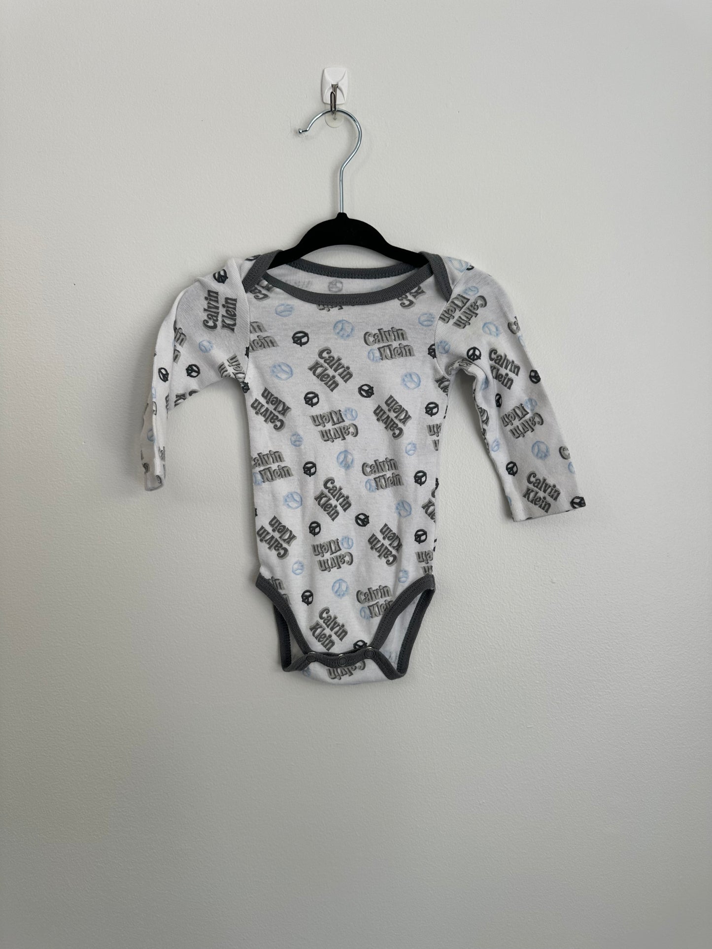 Calvin Klein Onesie 0-3m