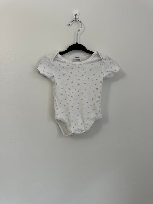 No Tag Onesie 3-6m