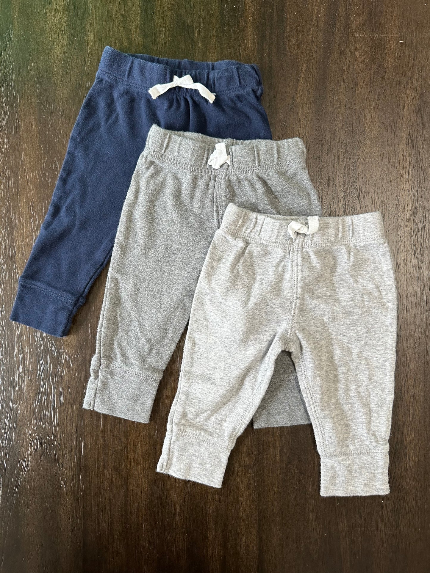 Carter’s Pants Set