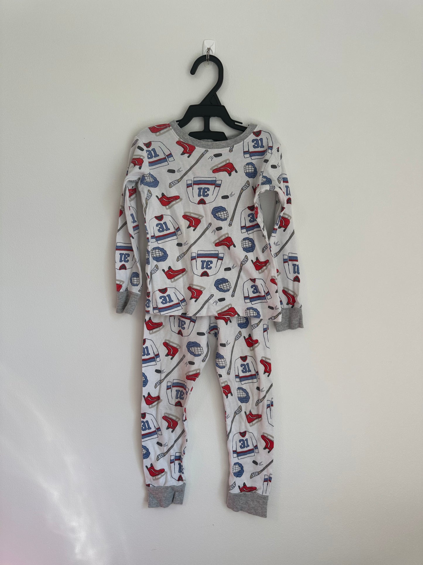 Carter’s Pyjamas 3T