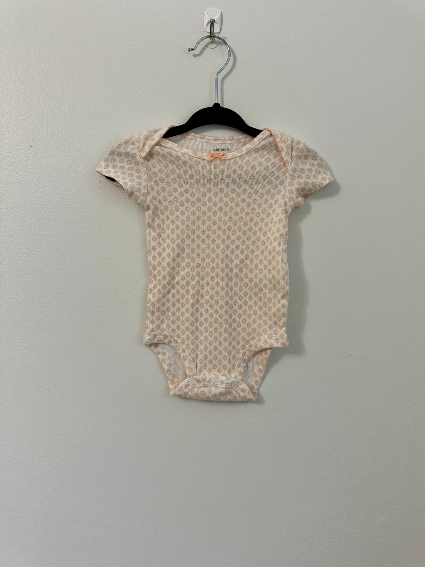 Carter’s Onesie 3m