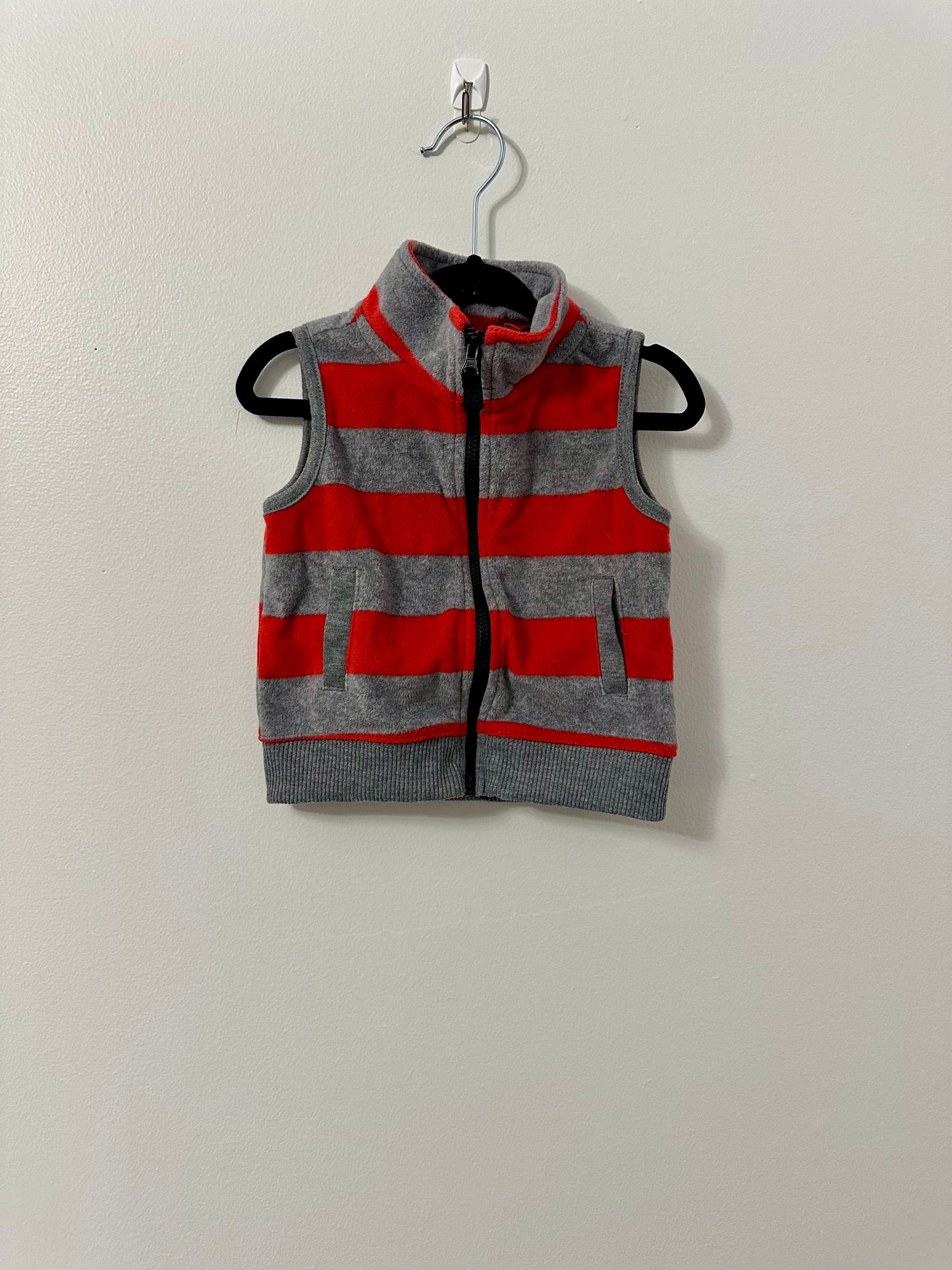 Carter’s Fleece Vest 9m