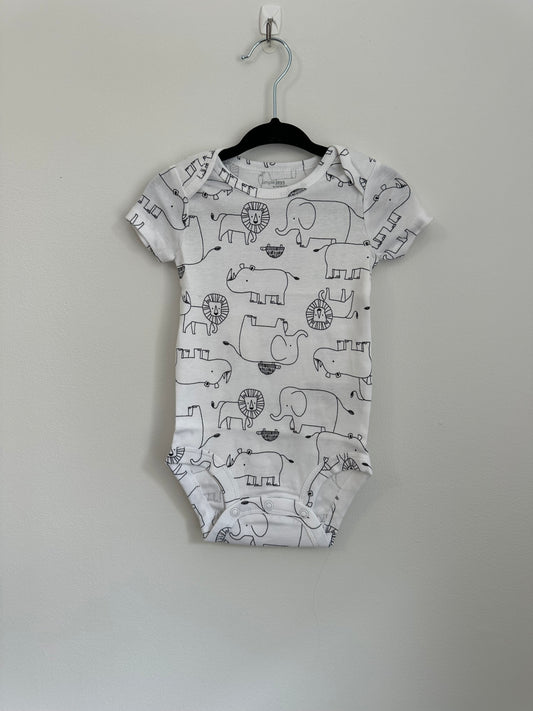 Carter’s Onesie 3-6m