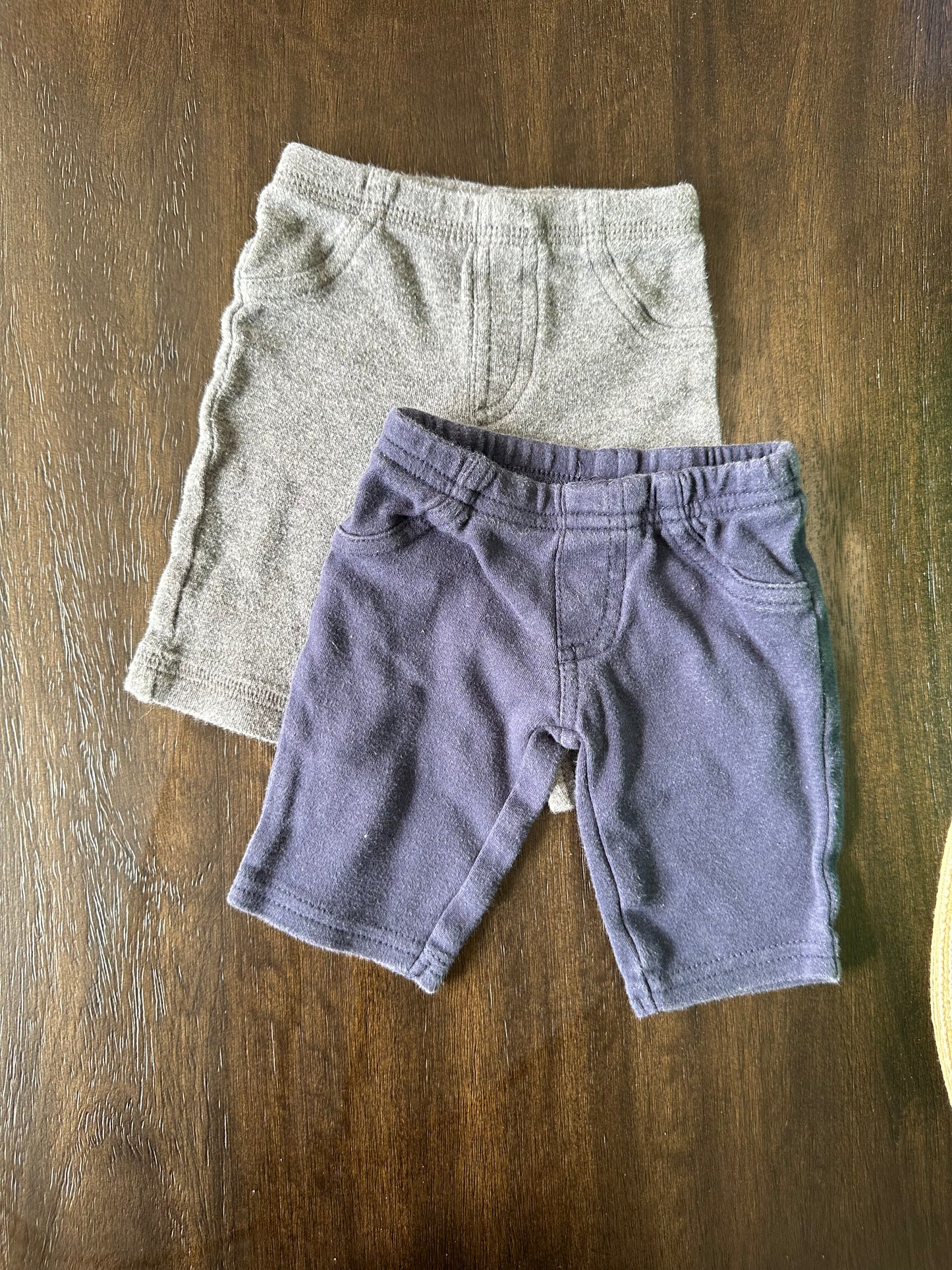 Carter’s Pants Set NB