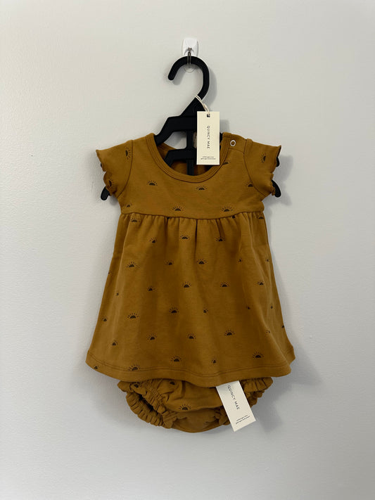 *New* Quincy Mae - Short Sleeve Baby Dress w/ Gathered Bloomer - 3-6m