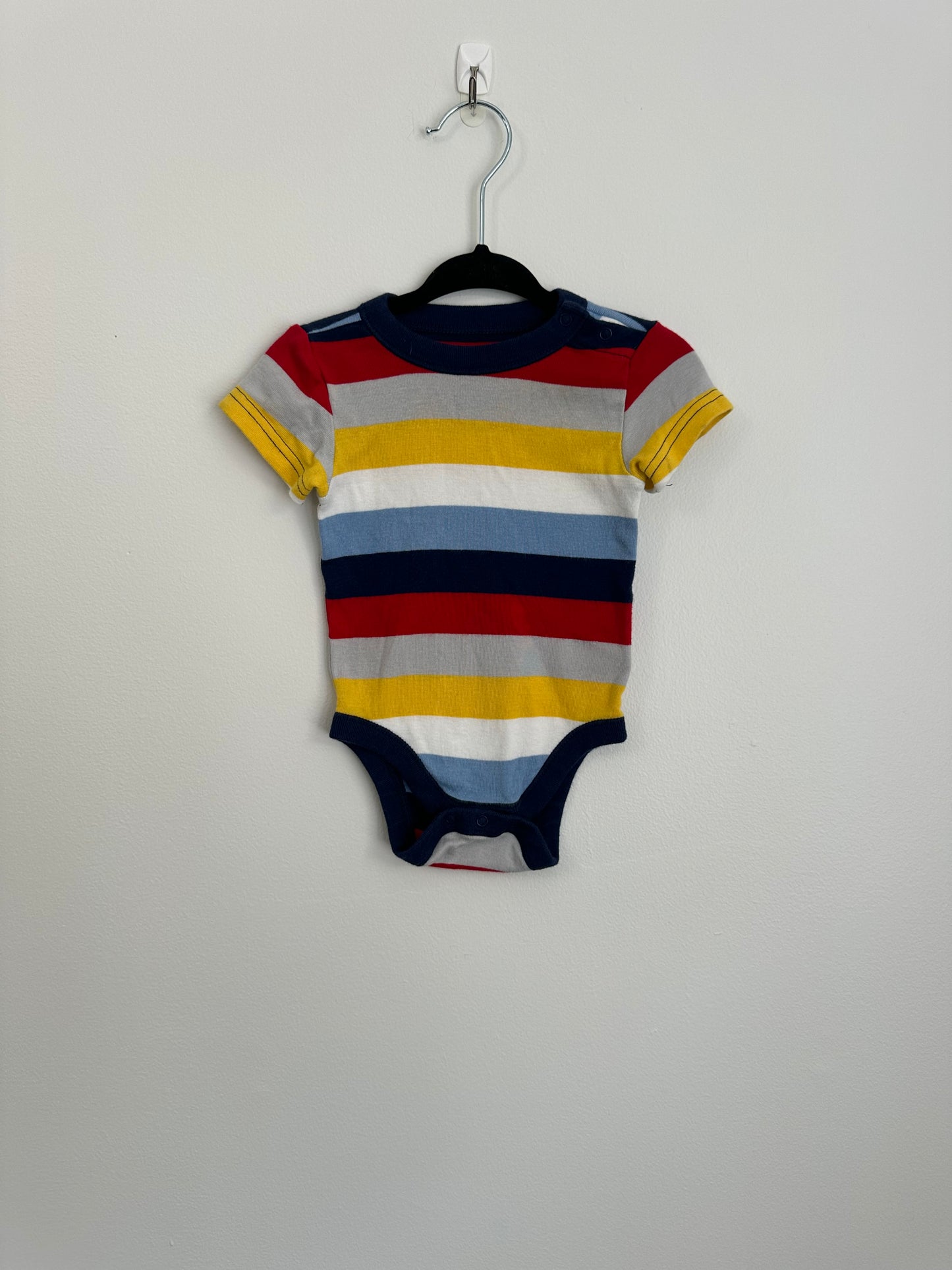 Old Navy Onesie 3-6m