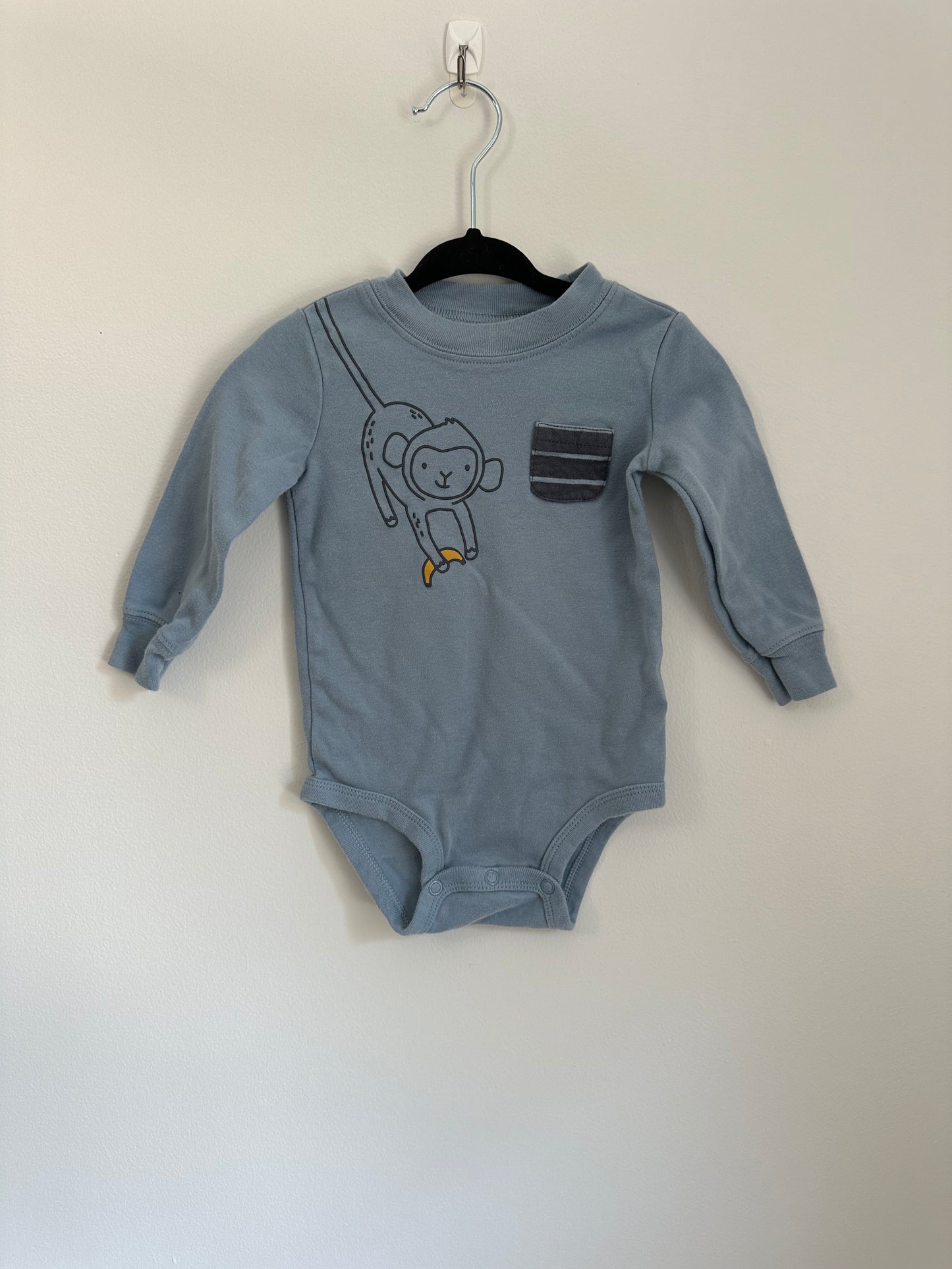 Carter’s Onesie 12m